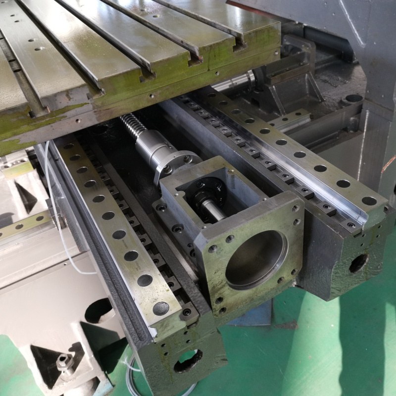 high speed vertical machining center