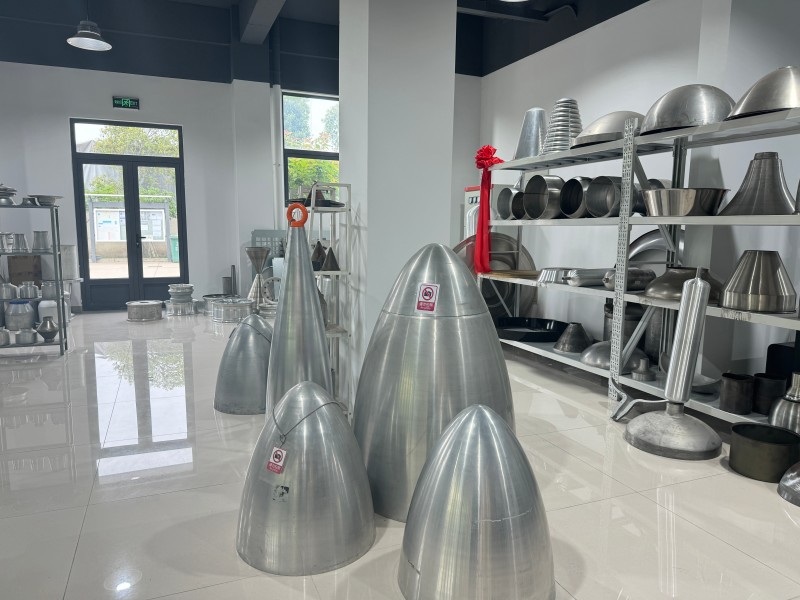 Metal Spinning Machine for Pot & Pan