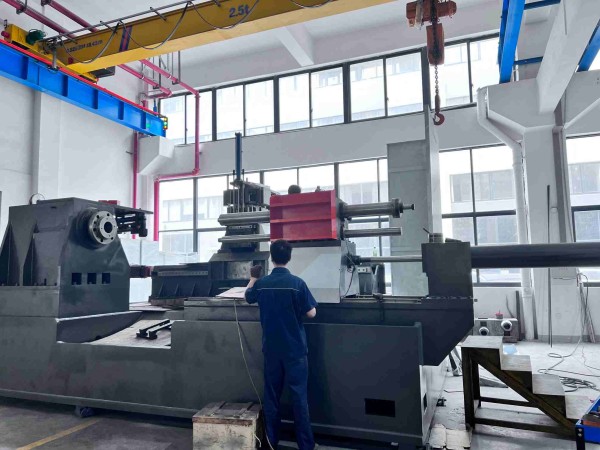 small cnc metal spinning machine